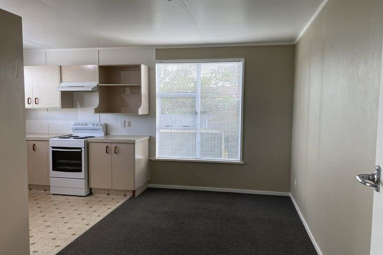 Photo of property in 23 Monowai Place, Westbrook, Palmerston North, 4412