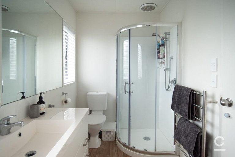 Photo of property in 47b Ngatai Road, Otumoetai, Tauranga, 3110