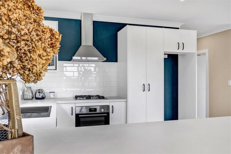 Photo of property in 22a Maple Crescent, Whalers Gate, New Plymouth, 4310