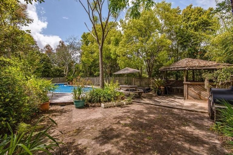 Photo of property in 348 Blackbridge Road, Dairy Flat, Albany, 0794