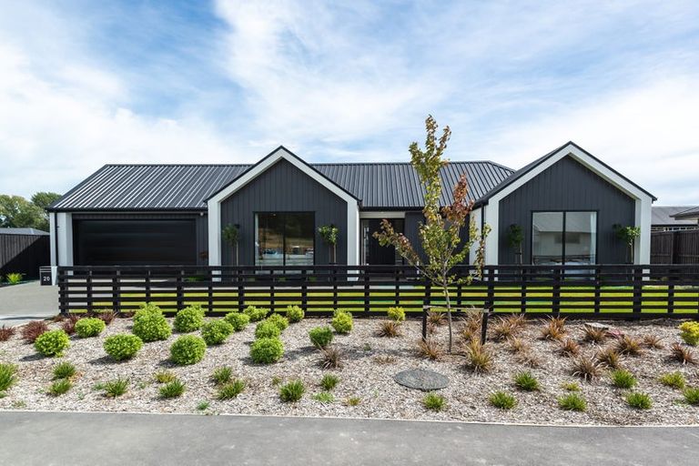 Photo of property in 20 Dray Place, Halswell, Christchurch, 8025