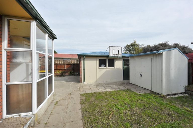 Photo of property in 6 Bucknell Street, Sockburn, Christchurch, 8042