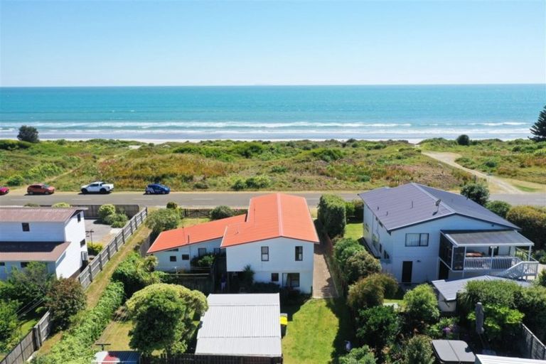 Photo of property in 316 Ocean Road, Ohope, 3121