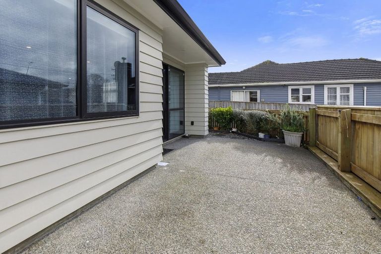 Photo of property in 139b Wainuiomata Road, Wainuiomata, Lower Hutt, 5014