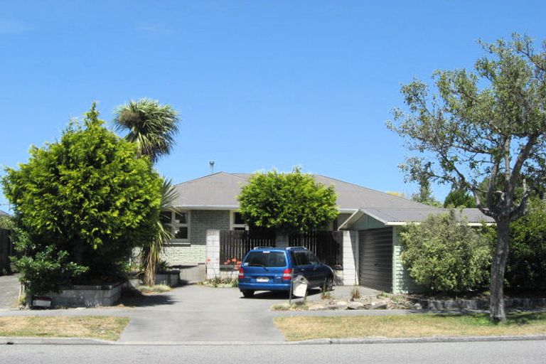 Photo of property in 47 Bentley Street, Russley, Christchurch, 8042