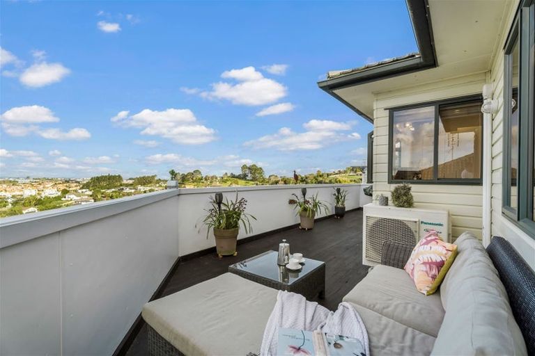 Photo of property in 1183 Whangaparaoa Road, Gulf Harbour, Whangaparaoa, 0930