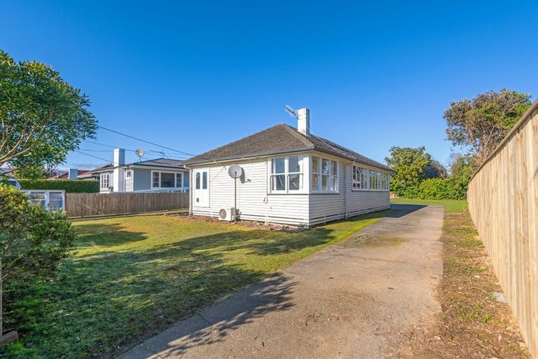 Photo of property in 18 Rutland Street, Levin, 5510