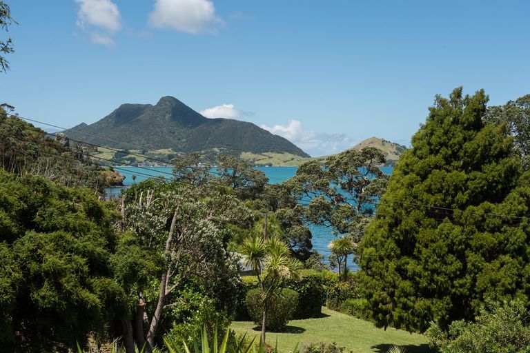Photo of property in 64 Bay View Road, Whangarei Heads, Whangarei, 0174