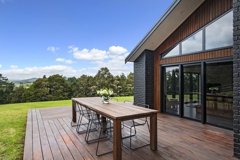 Photo of property in 59 Jounneaux Road, Te Kamo, Kamo, 0185