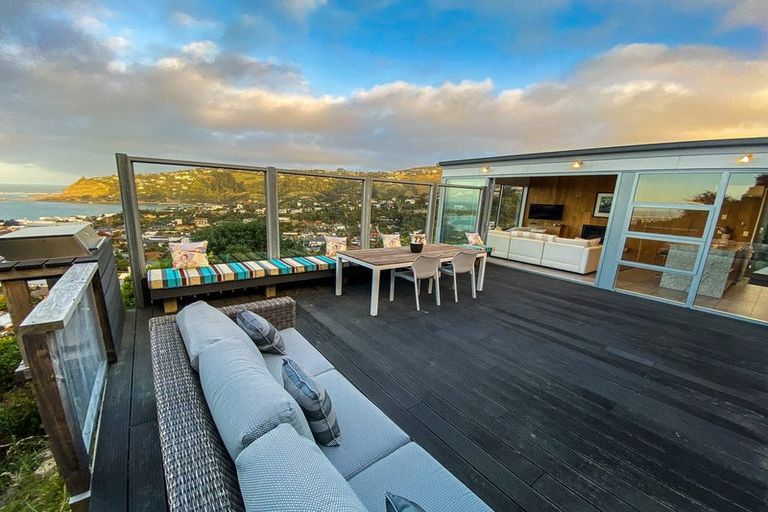 Photo of property in 14 Defender Lane, Redcliffs, Christchurch, 8081