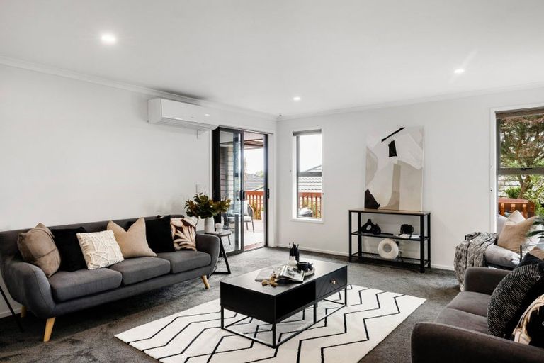 Photo of property in 8 Cleeve Close, Huntington, Hamilton, 3210