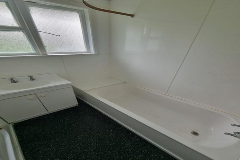 Photo of property in 22c Larsen Street, Otara, Auckland, 2025