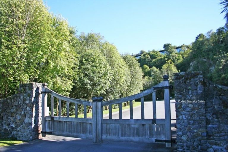 Photo of property in 17 Whakamoenga Point, Acacia Bay, Taupo, 3385