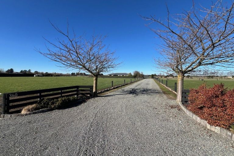 Photo of property in 360 Ashburton Staveley Road, Greenstreet, Ashburton, 7771