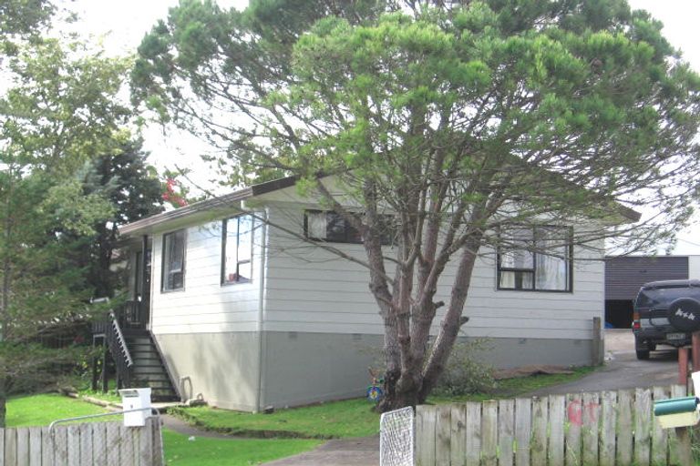 Photo of property in 9 Borich Road, Sunnyvale, Auckland, 0612