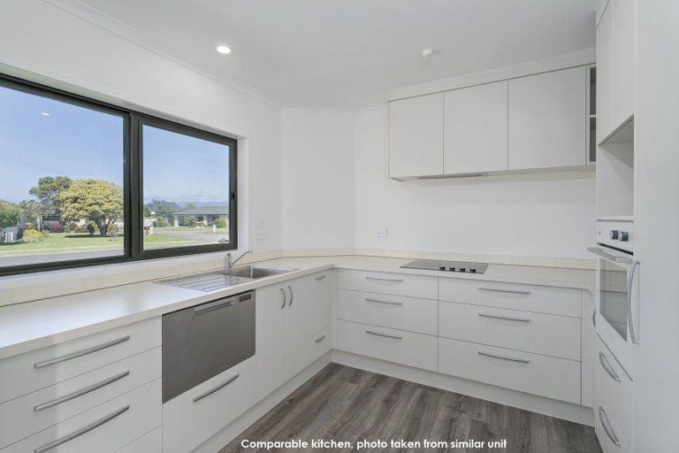Photo of property in 8 Seascape Avenue, Whitianga, 3510