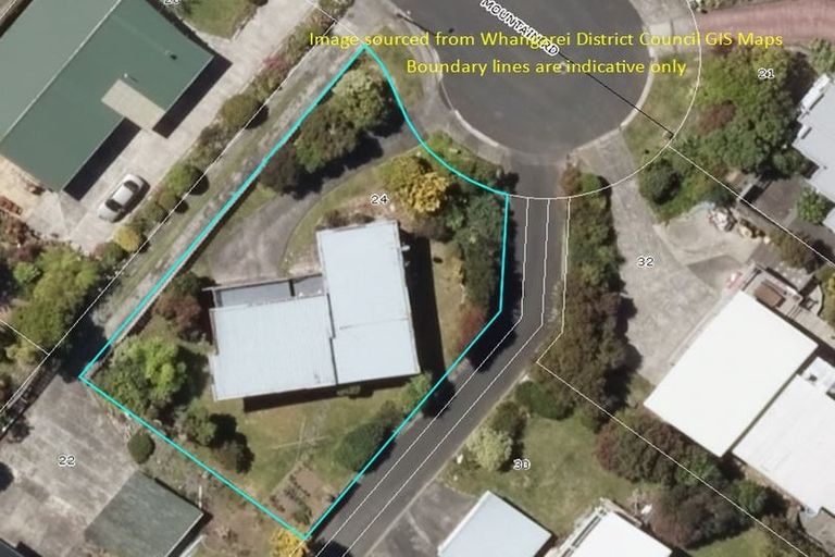 Photo of property in 24 Mountain Road, Morningside, Whangarei, 0110