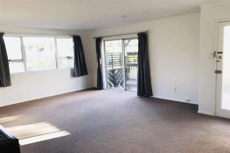 Photo of property in 5 Gerontius Glade, Torbay, Auckland, 0630