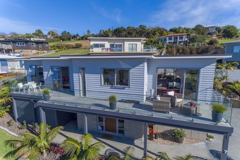 Photo of property in 7 Protea Drive, Cable Bay, 0420