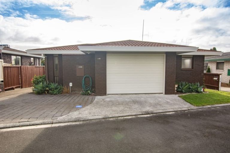 Photo of property in 17b Laing Place, Otumoetai, Tauranga, 3110