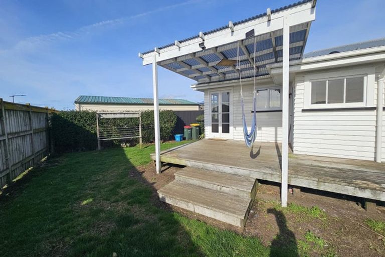Photo of property in 1137 Devon Road, Bell Block, New Plymouth, 4373