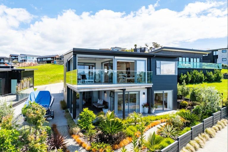 Photo of property in 4 Solar Way, Langs Beach, Waipu, 0582