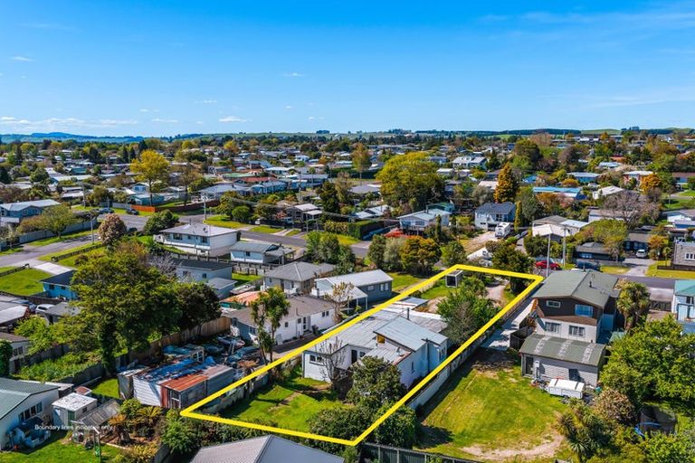 Photo of property in 35 Taupo View Road, Taupo, 3330