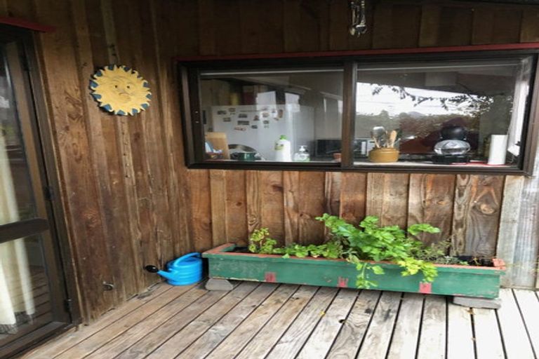 Photo of property in 1/17 Weldene Avenue, Glenfield, Auckland, 0629