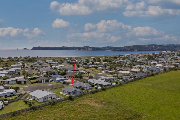 Photo of property in 23 Captain Wood Avenue, Whitianga, 3510