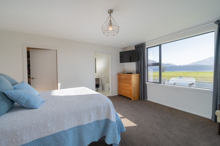 Photo of property in 64 Rodeo Drive, Te Anau, 9600