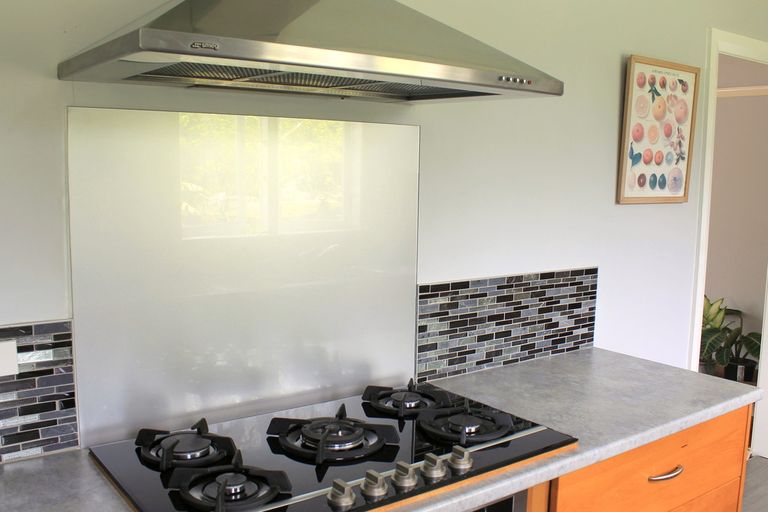 Photo of property in 23 Blue Gum Lane, Kerikeri, 0293