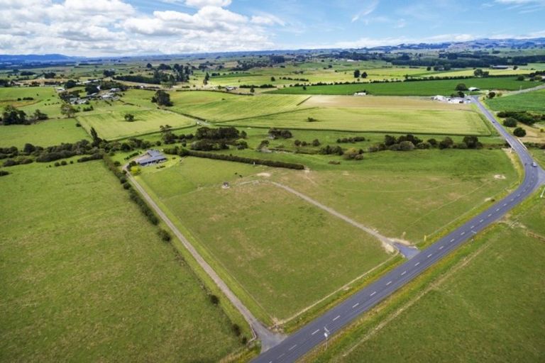 Photo of property in 56 Lyons Road, Mangatawhiri, 2471