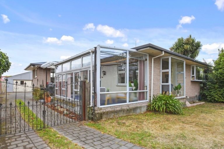 Photo of property in 6 Parker Street, Hornby, Christchurch, 8042