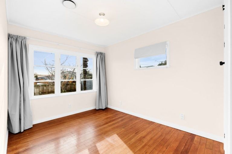 Photo of property in 2 Giesen Road, Feilding, 4702