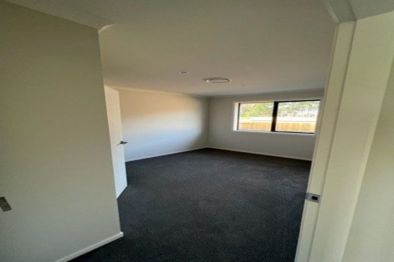 Photo of property in 8 Rayner Lane, Marton, 4710