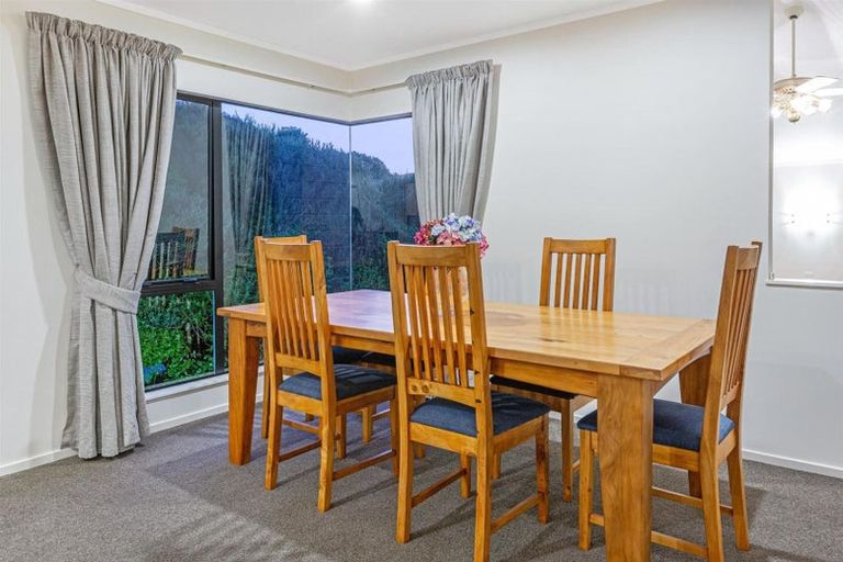 Photo of property in 42 James Cook Drive, Whitby, Porirua, 5024