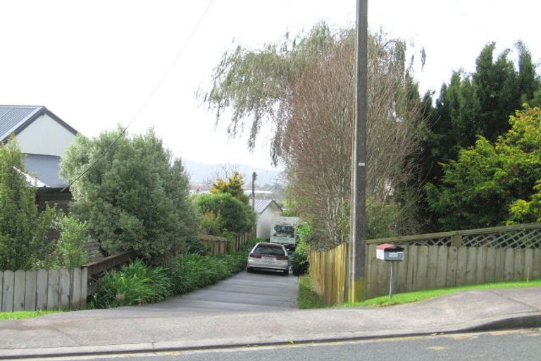 Photo of property in 53a Moffat Road, Red Beach, 0932