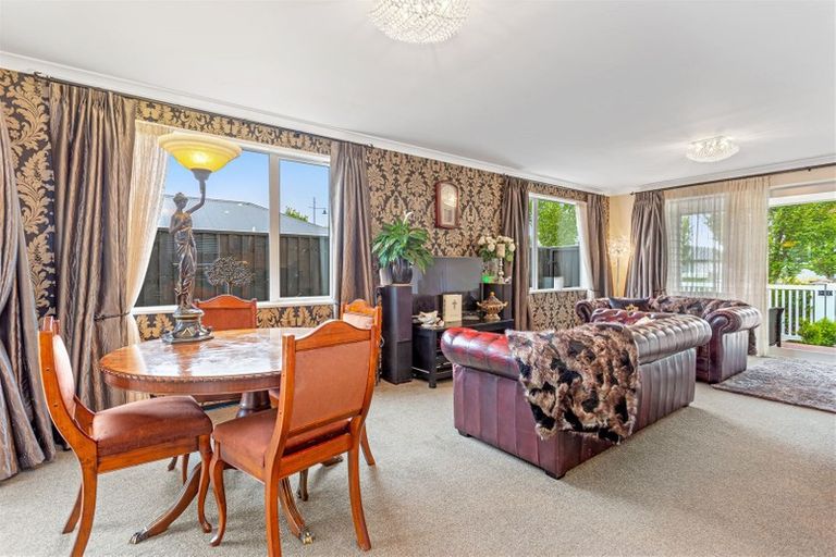 Photo of property in 13 Pounamu Place, Pegasus, 7612