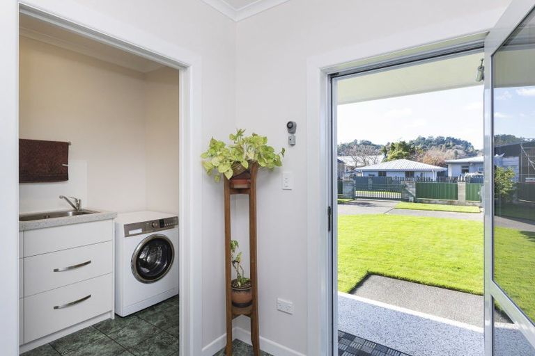 Photo of property in 39 Ormond Road, Whataupoko, Gisborne, 4010