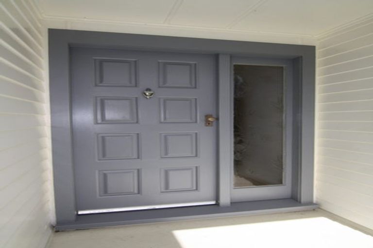 Photo of property in 10 Kamla Way, Khandallah, Wellington, 6035