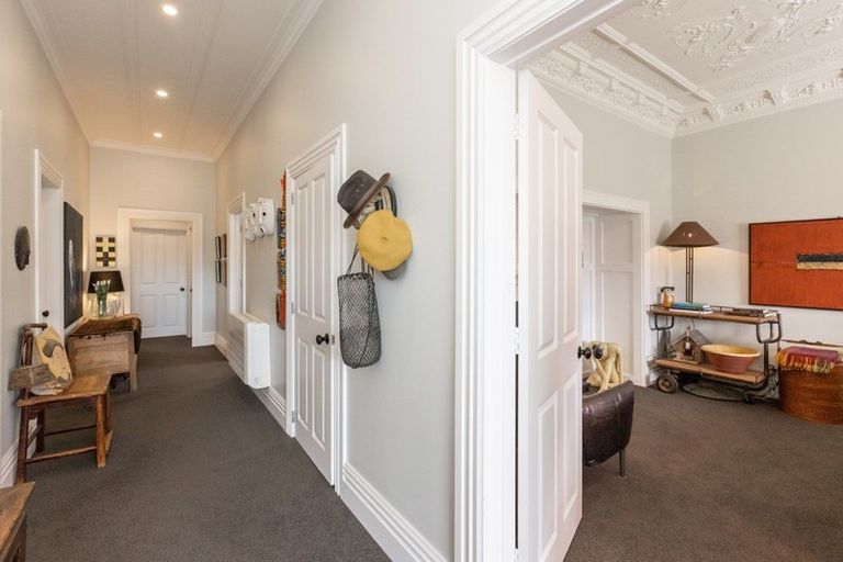 Photo of property in 80 Vigor Brown Street, Napier South, Napier, 4110