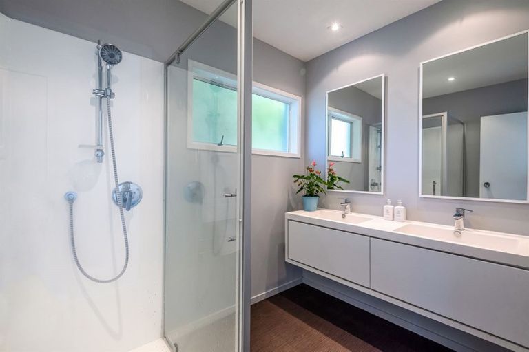 Photo of property in 47 Aotearoa Terrace, Murrays Bay, Auckland, 0630