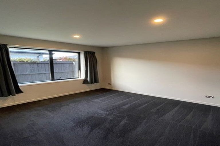 Photo of property in 6 Mclendon Green, Belfast, Christchurch, 8051