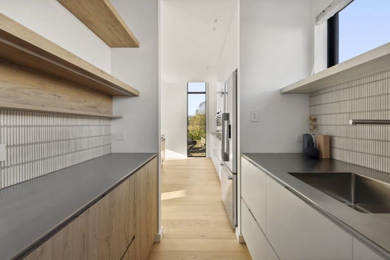 Photo of property in 147b Warren Street, Wanaka, 9305