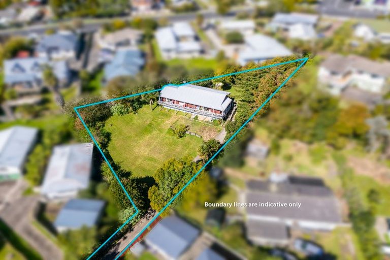Photo of property in 61 Keegan Drive, Massey, Auckland, 0614