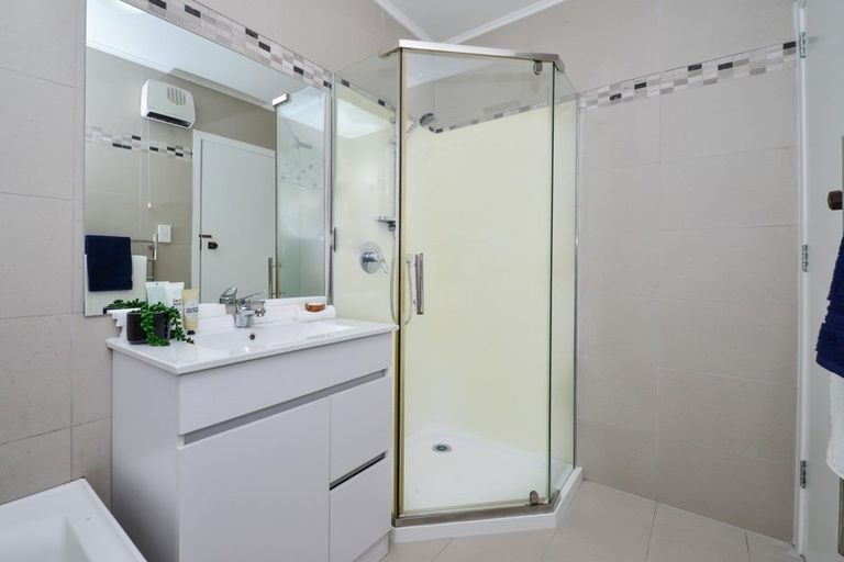 Photo of property in 30a Tomin Road, Glenview, Hamilton, 3206