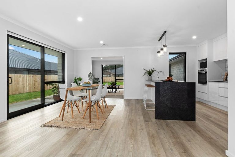 Photo of property in 3 Te Hihi Stream Lane, Maunu, 0179