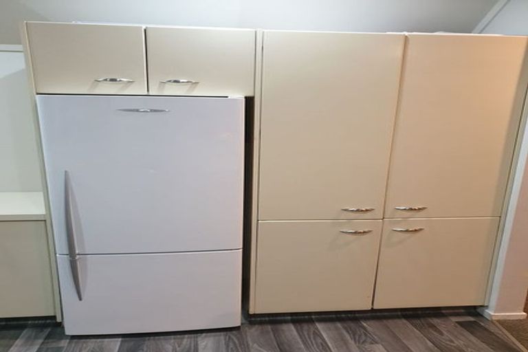 Photo of property in 121 Renown Road, Raumati South, Paraparaumu, 5032