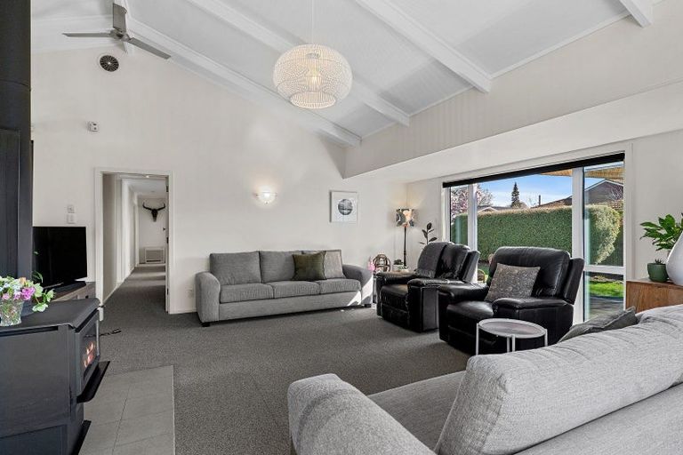 Photo of property in 70a Toorak Avenue, Avonhead, Christchurch, 8042