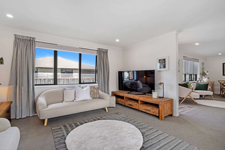 Photo of property in 7 Morrell Street, Tawhero, Whanganui, 4501